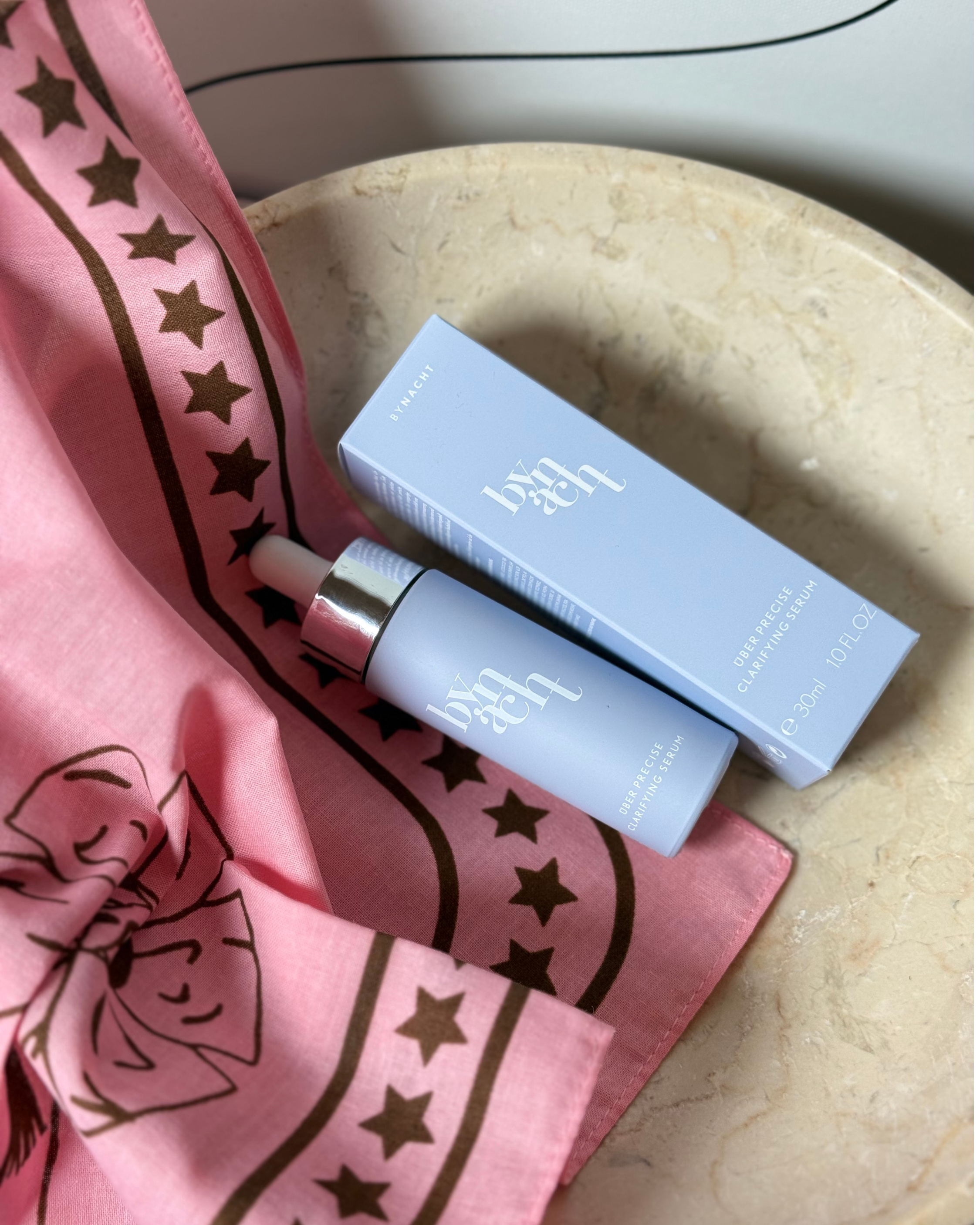 ÜBER PRECISE CLARIFYING SERUM